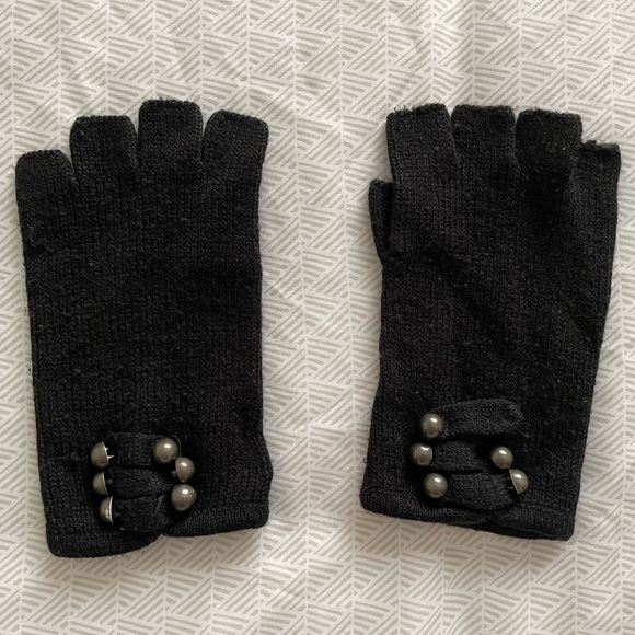 Gap Kids Fingerless Gloves - Picture 1 of 6